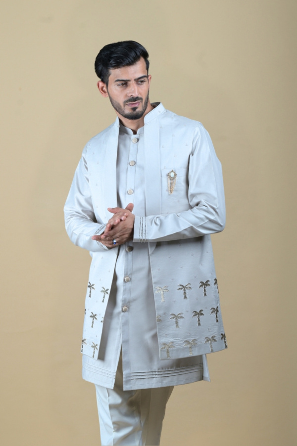 Ash Grey Toil Work with Open Shrug and Open Kurta - Image 3