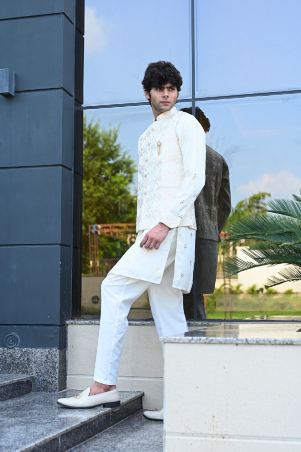 Fown White Kurta with Golden Print Matching with Multi Colour Jacket - Image 2